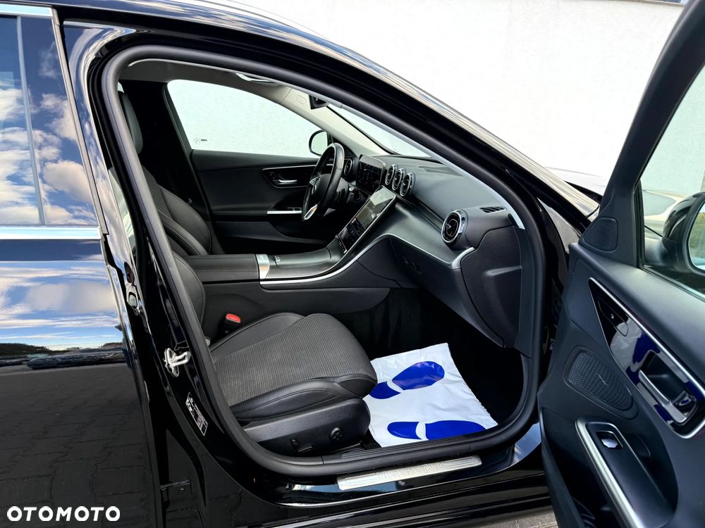 Mercedes-Benz Klasa C 220 d 9G-TRONIC Avantgarde - 24