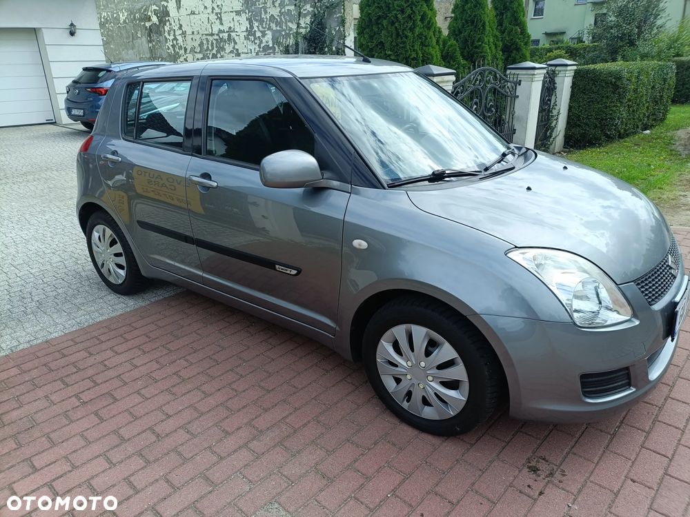 Suzuki Swift 1.3 Comfort - 2