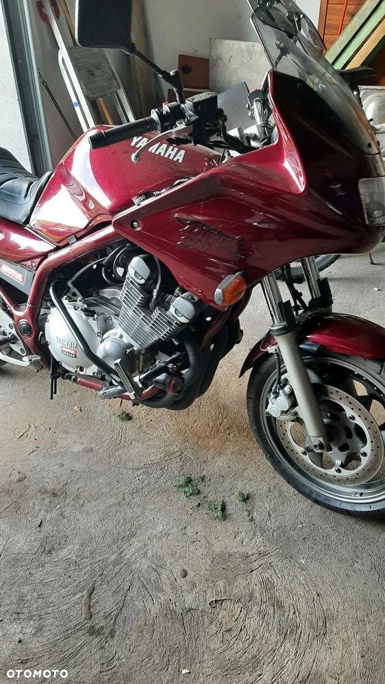 Yamaha XJ - 4