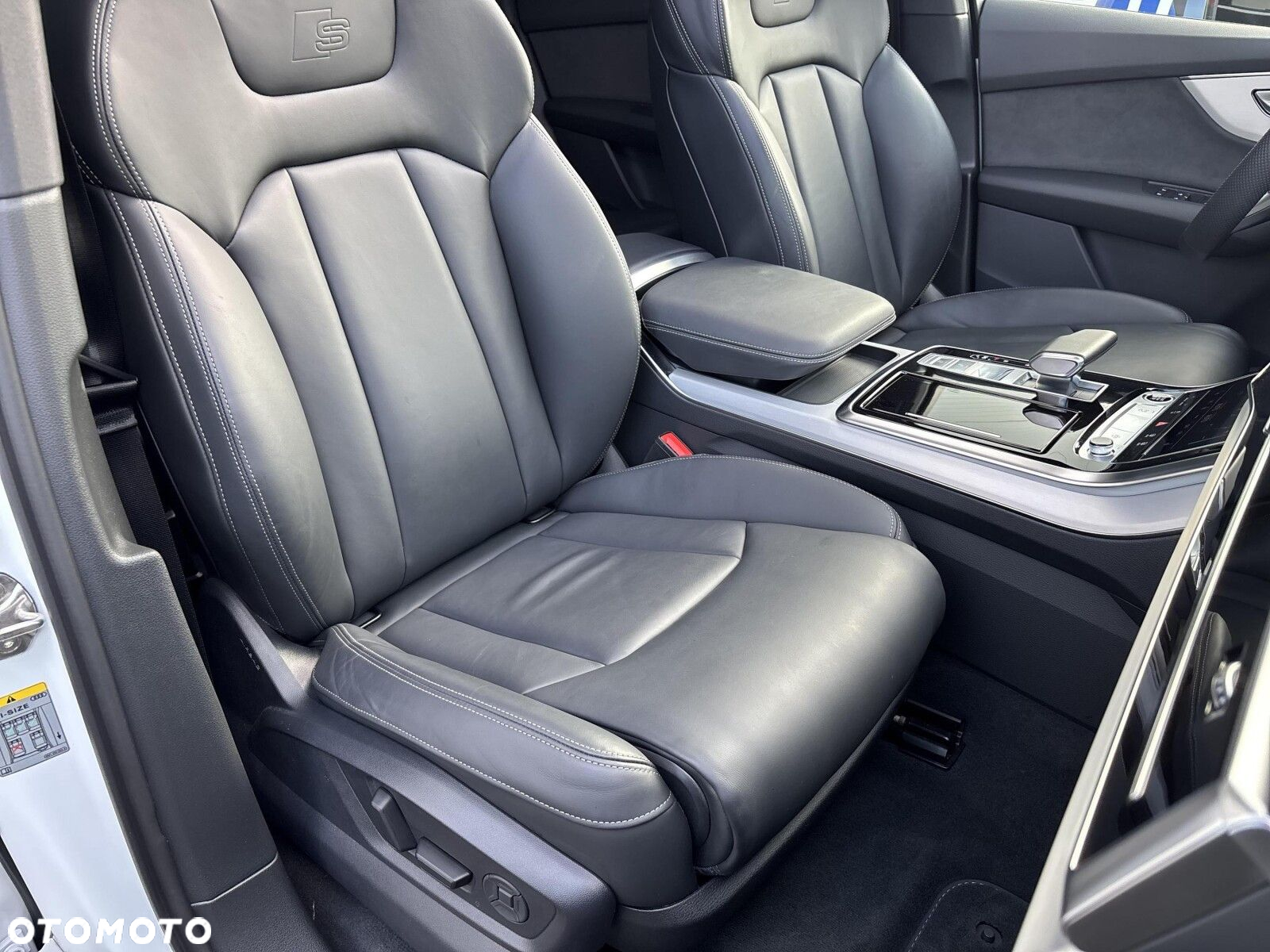 Audi Q7 - 36