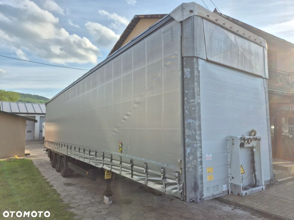 Schmitz Cargobull VARIOS 2014 podnoszony dach z Niemiec  / Ładne opony / nowa plandeka / od pierwszego właściciela / OKAZJA - 2