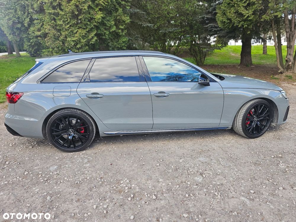 Audi A4 Avant - 11