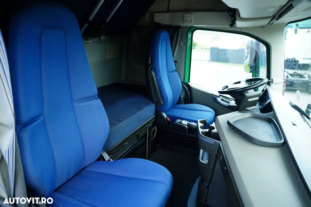 Volvo FH 500 / I-SAVE / HIDRAULICĂ / RETARDER / I-PARK COOL / I-SHFIT / 2 REZERVORE DE COMBUSTIBIL / - 35