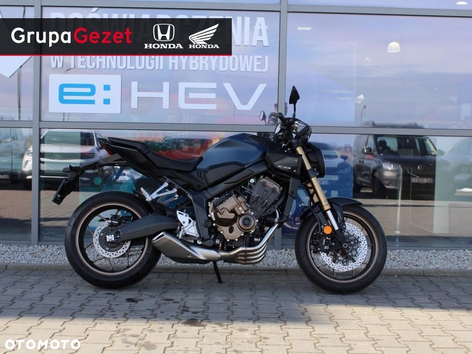 Honda CB - 2