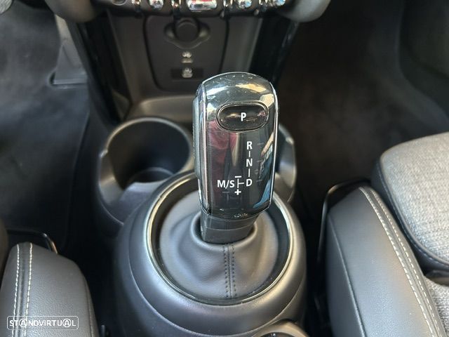 MINI 3 Portas Cooper Sport Edition Auto - 4