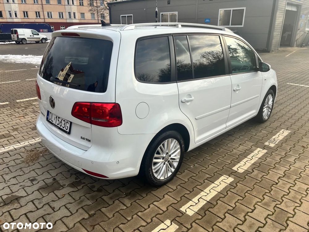 Volkswagen Touran 2.0 TDI DPF DSG Cup - 5