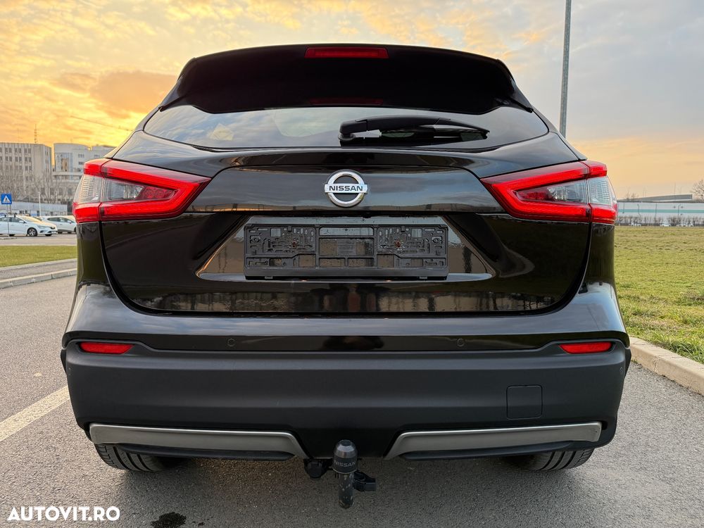 Nissan Qashqai 1.3 DIG-T DCT TEKNA - 12