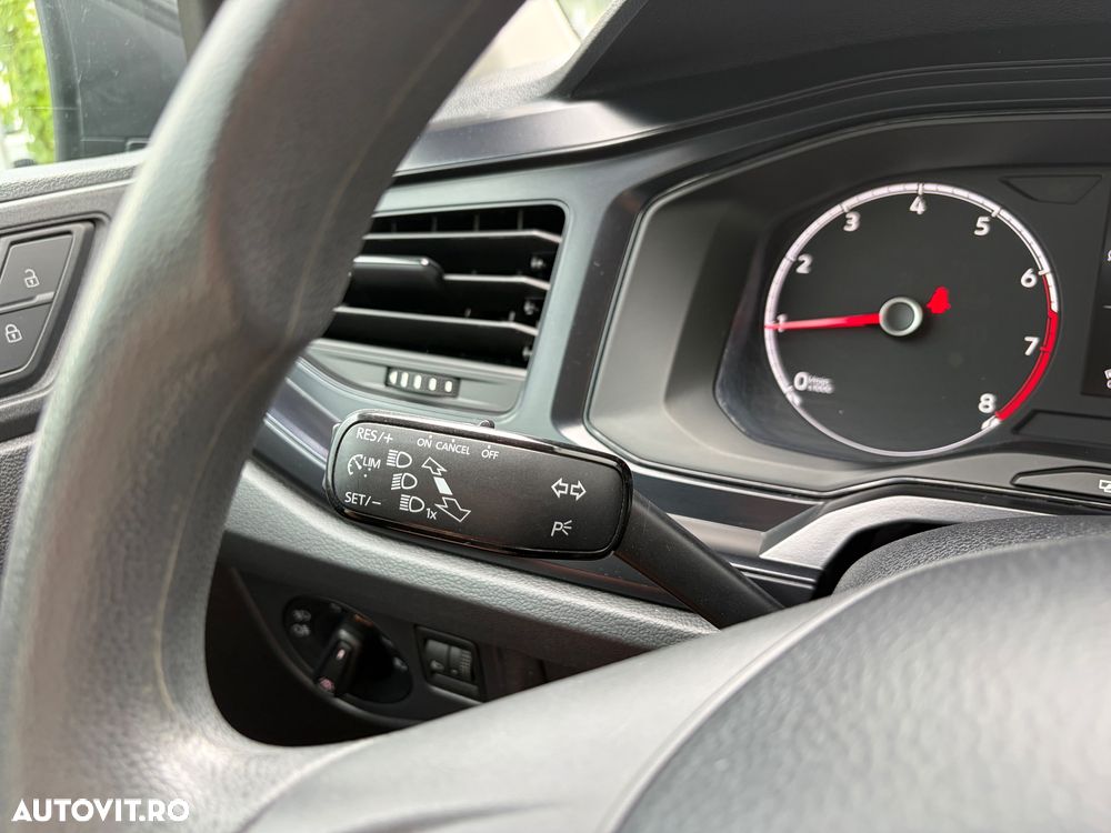 Volkswagen Polo 1.0 Comfortline - 12