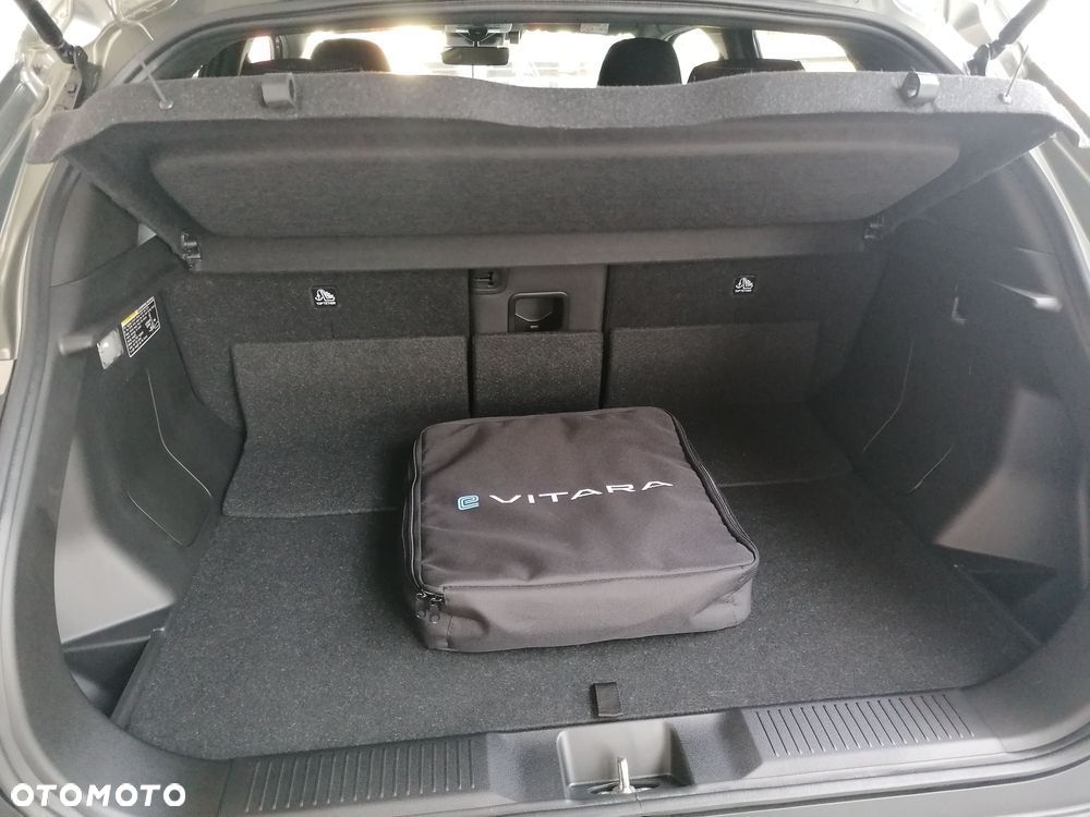 Suzuki e VITARA - 7