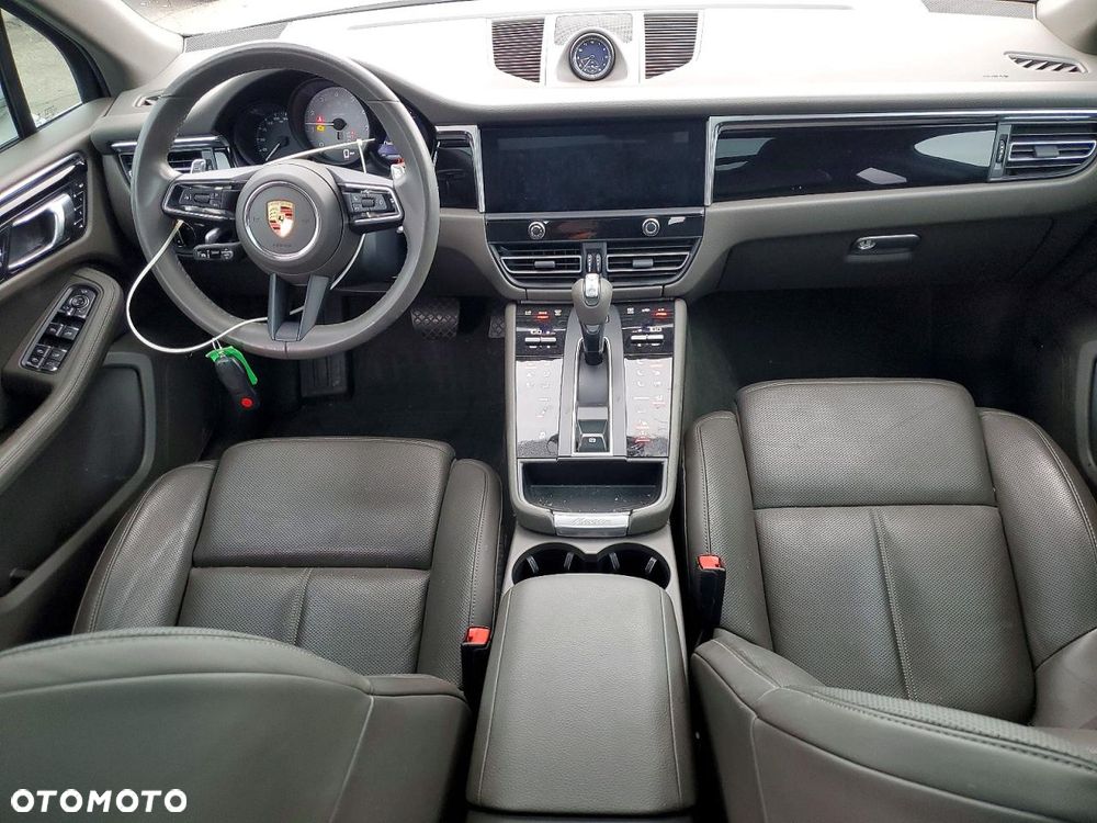Porsche Macan S - 8