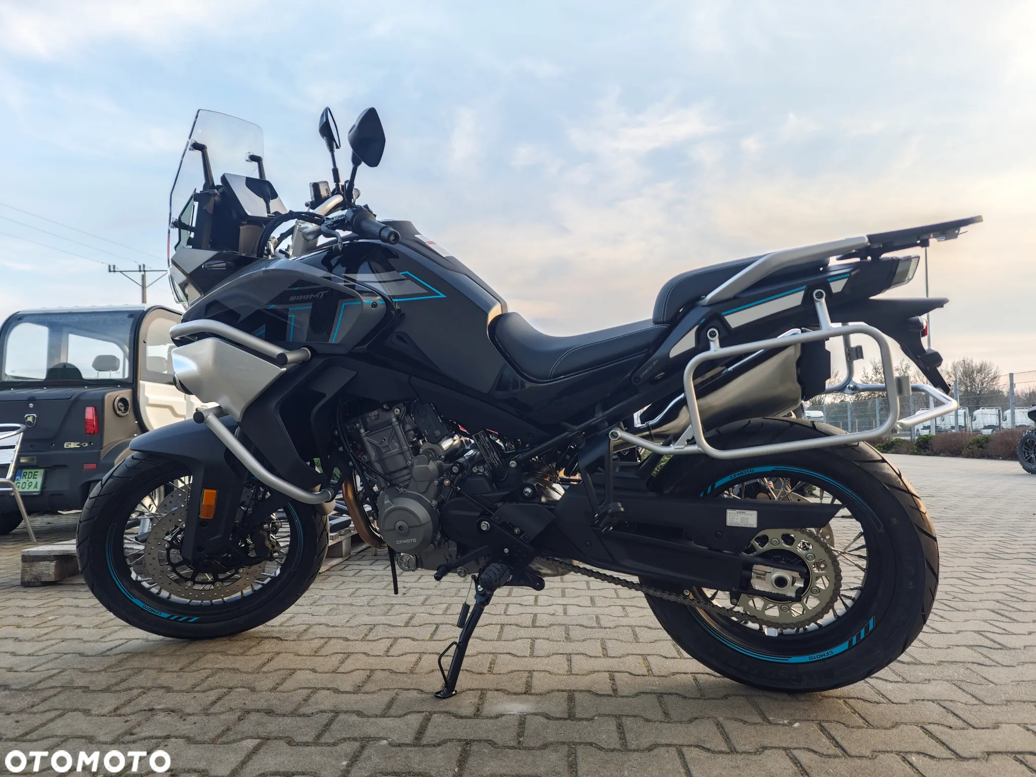 CFMoto MT - 6