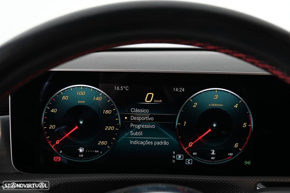 Mercedes-Benz CLA 200 d Shooting Brake AMG Line Aut. - 16