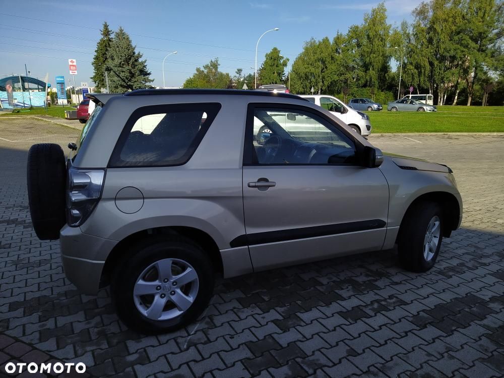 Suzuki Grand Vitara 1.6 Comfort - 9