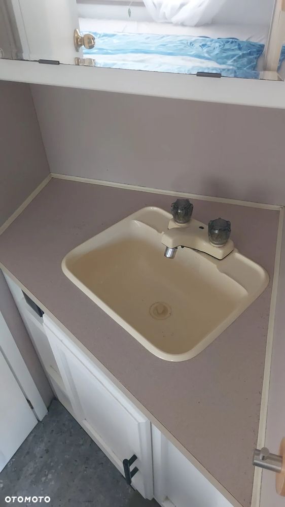 Inny Winnebago WCF25RC - 17