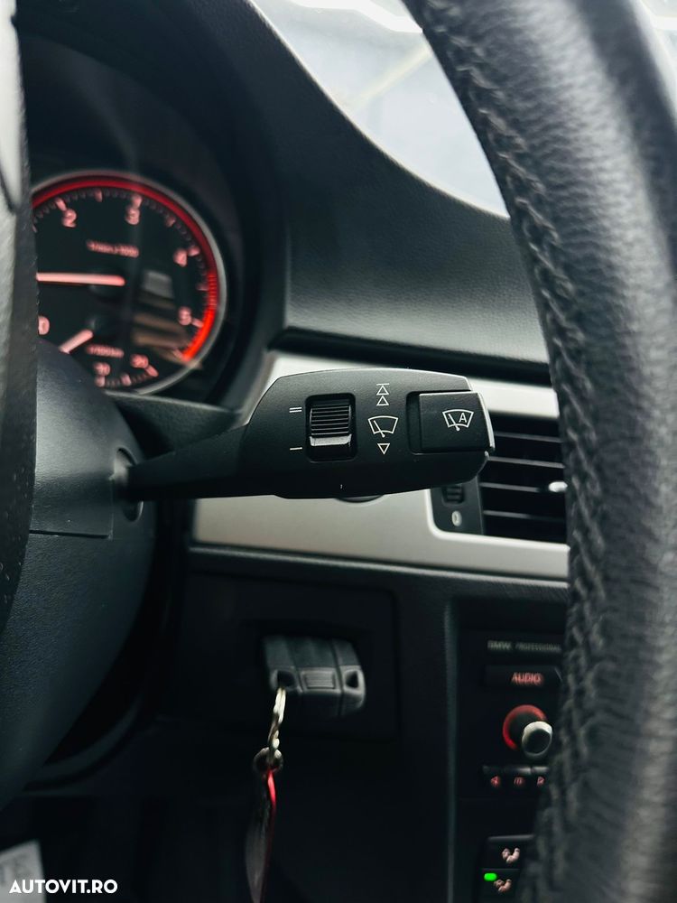 BMW Seria 3 318d DPF Edition Exclusive - 27