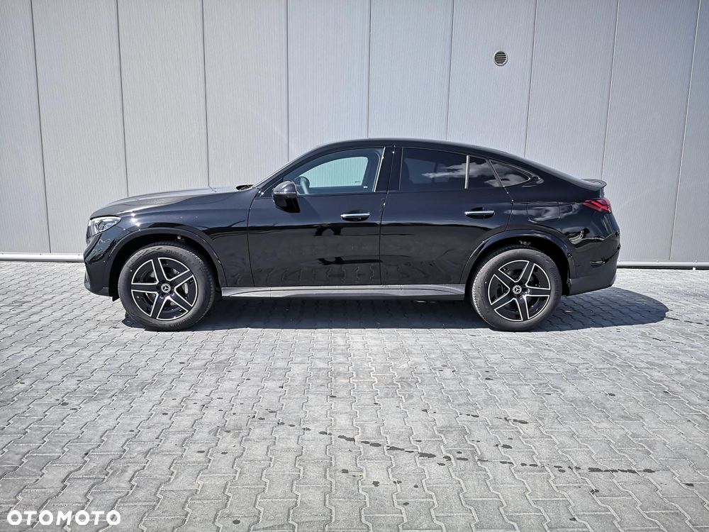 Mercedes-Benz GLC 300 e PHEV 4-Matic AMG Line - 8