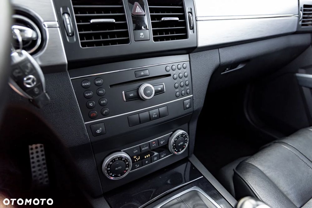 Mercedes-Benz GLK 350 CDI DPF 4Matic 7G-TRONIC - 34