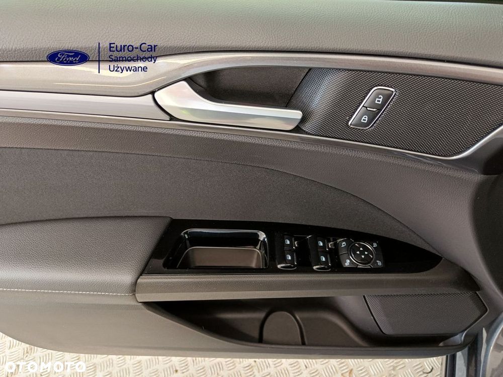 Ford Mondeo 2.0 EcoBlue Titanium - 17