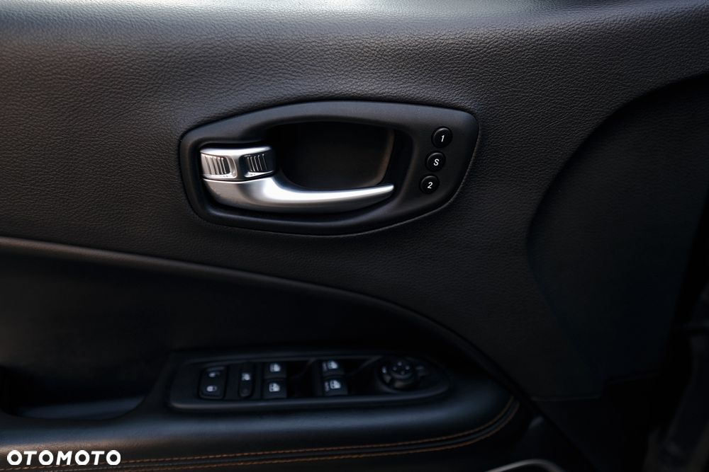 Jeep Compass 1.4 MultiAir Active Drive Automatik Opening Edition - 31