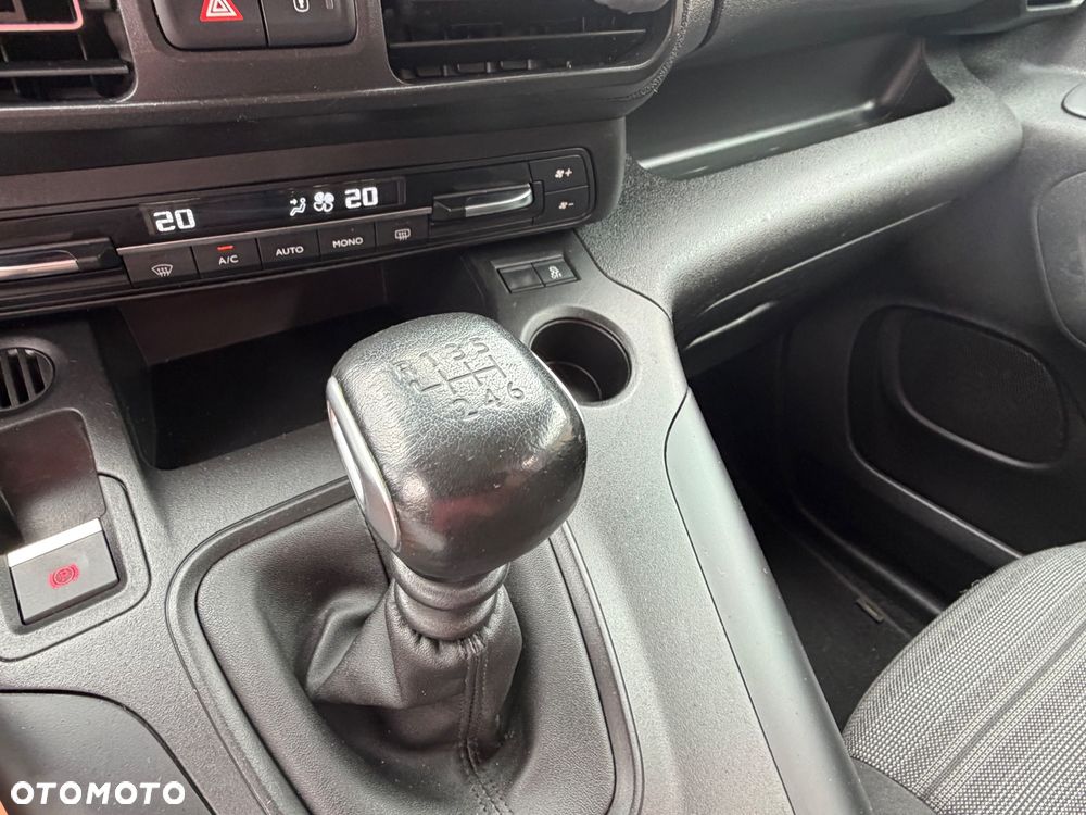 Opel Combo - 17