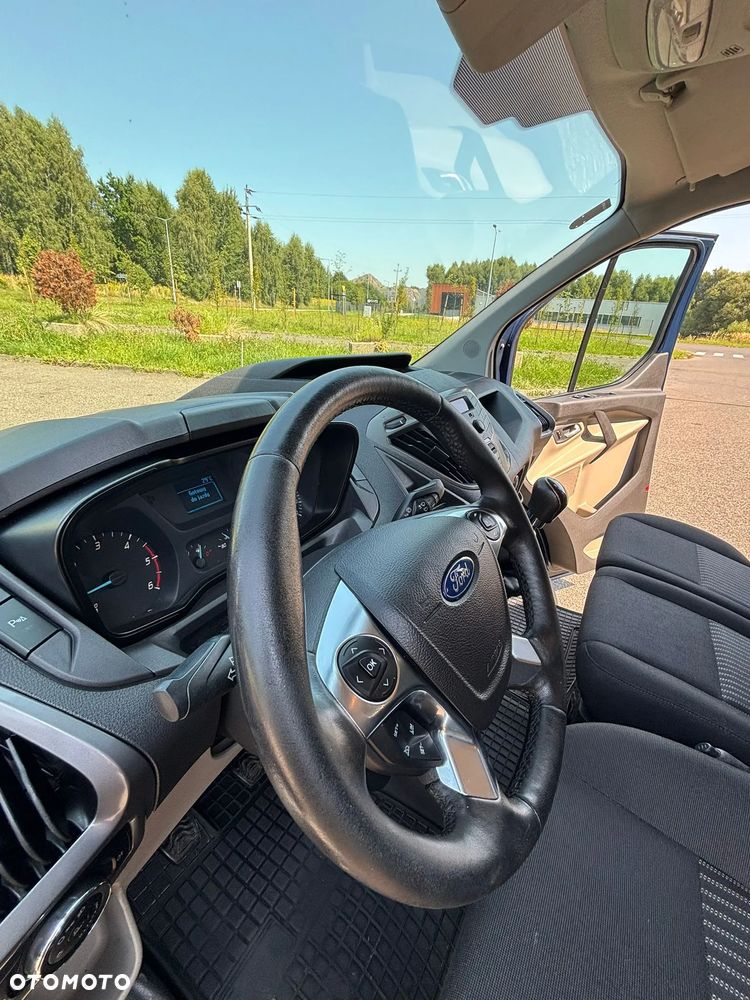 Ford Transit Custom - 9