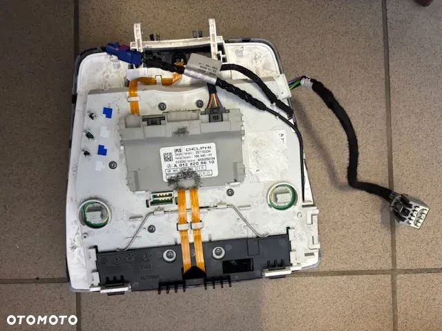 LAMPKA PODSUFITKI OŚWIETLENIE WNĘTRZA MERCEDES W212 W204 W207 A0128206610 - 3