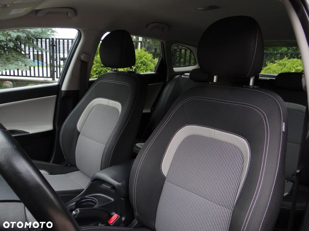 Kia Ceed 1.4 CVVT Dream Team Edition - 20