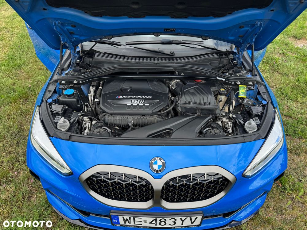 BMW 1M - 25