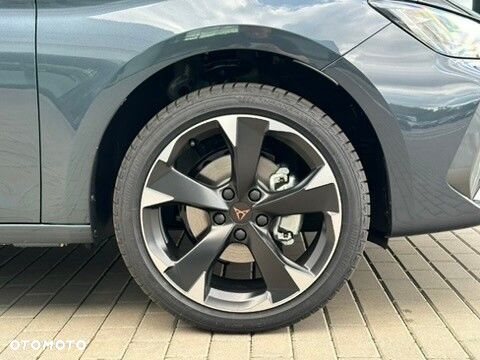 Cupra Leon 1.5 eTSI mHEV DSG - 9