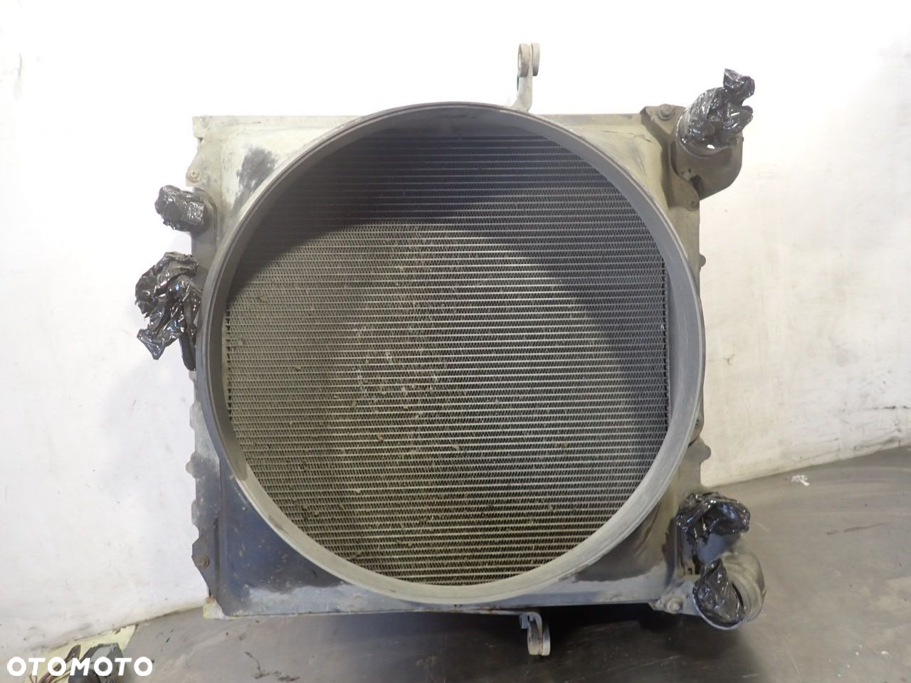 CHŁODNICA WODY INTERCOOLER MAN L2000 8.163 - 6