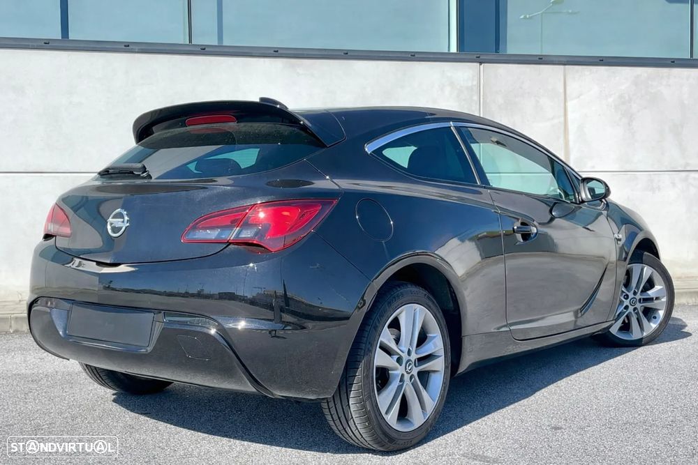 Opel Astra GTC - 6