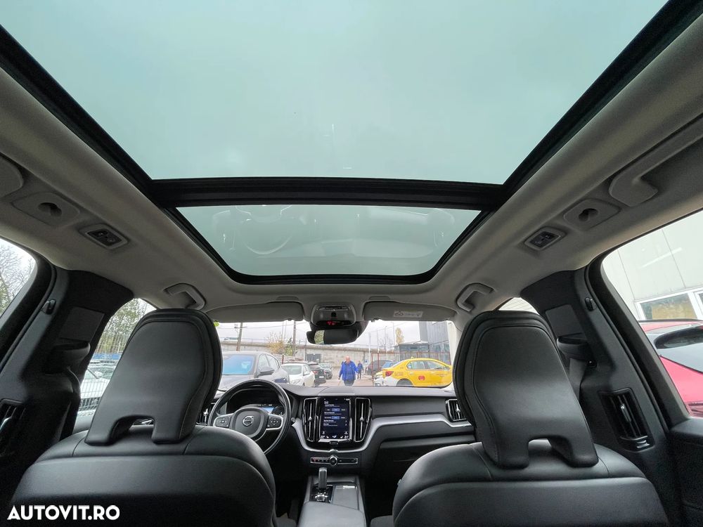 Volvo XC 60 T6 AWD Recharge Geartronic Inscription - 8