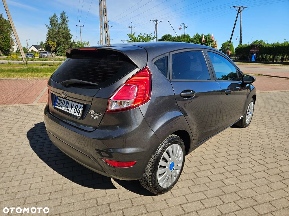 Ford Fiesta 1.25 Titanium EU5 - 5