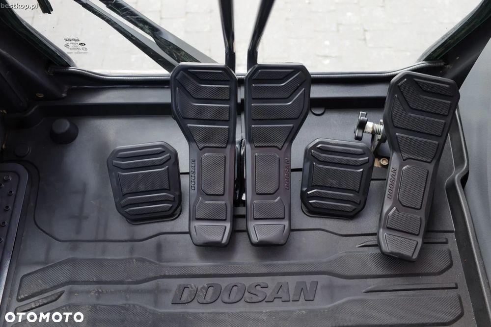 Doosan DX140LC-7 - 24