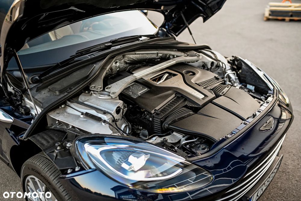 Aston Martin DBX Standard - 15