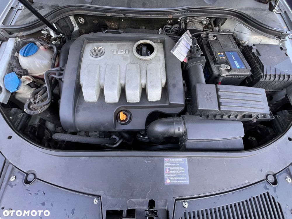 Volkswagen Passat 1.9 TDI Comfortline - 18