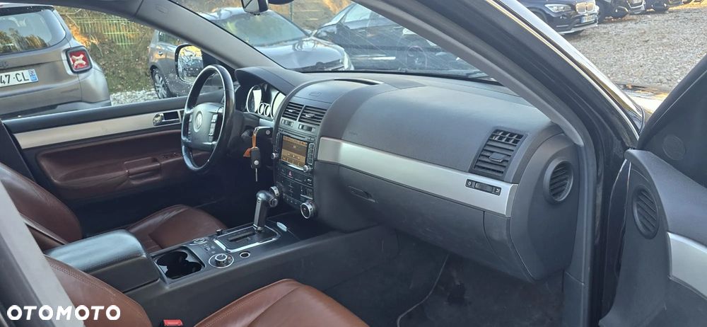 Volkswagen Touareg 3.0 V6 TDI DPF Automatik Individual - 10