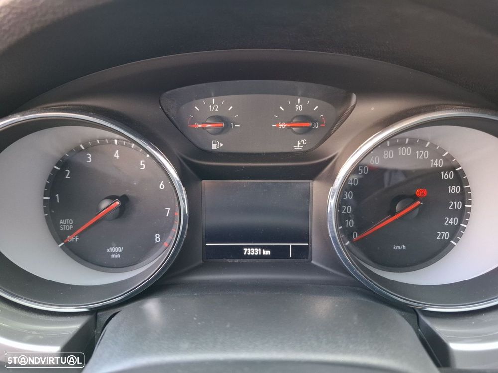 Opel Astra 1.2 T Design & Tech S/S - 18