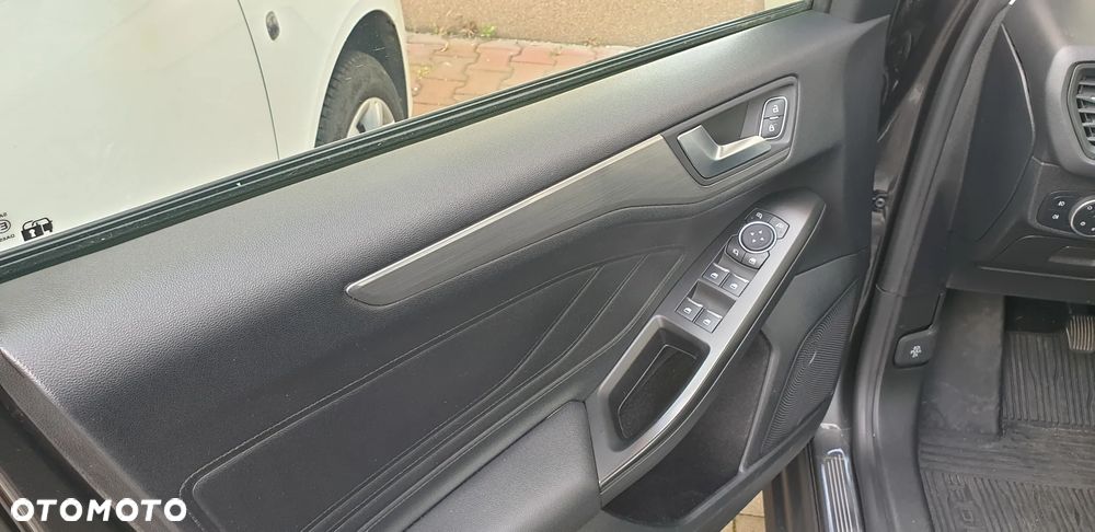 Ford Focus 1.0 EcoBoost Titanium ASS - 15