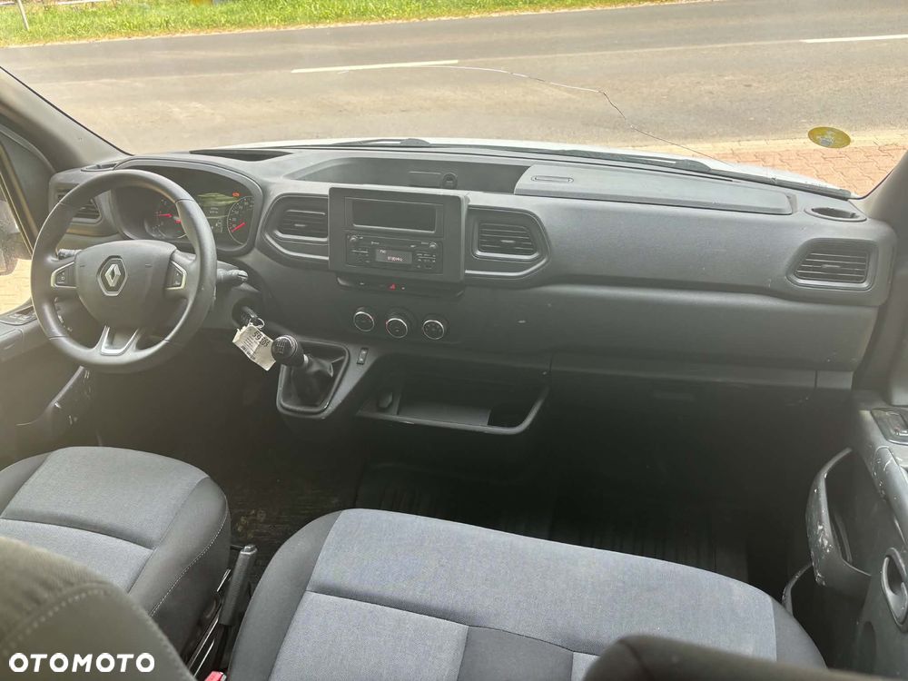 Renault Master - 15