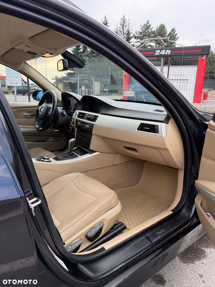 BMW Seria 3 320d DPF - 22