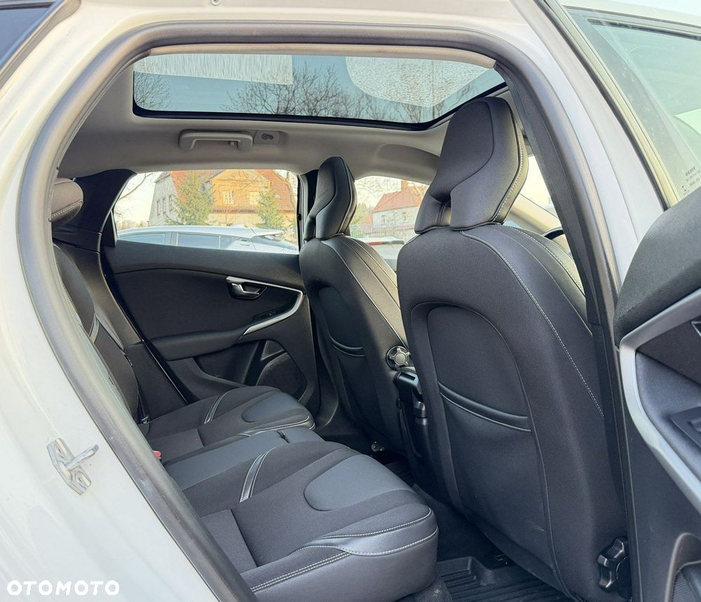Volvo V40 - 12