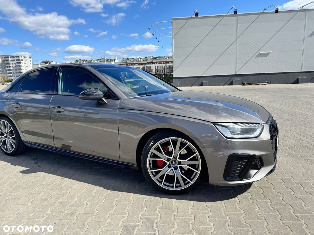 Audi A4 40 TDI Quattro S Line S tronic - 5