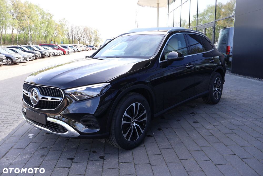 Mercedes-Benz GLC - 4