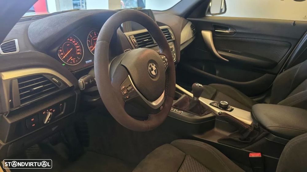 BMW 118 d Pack M - 37