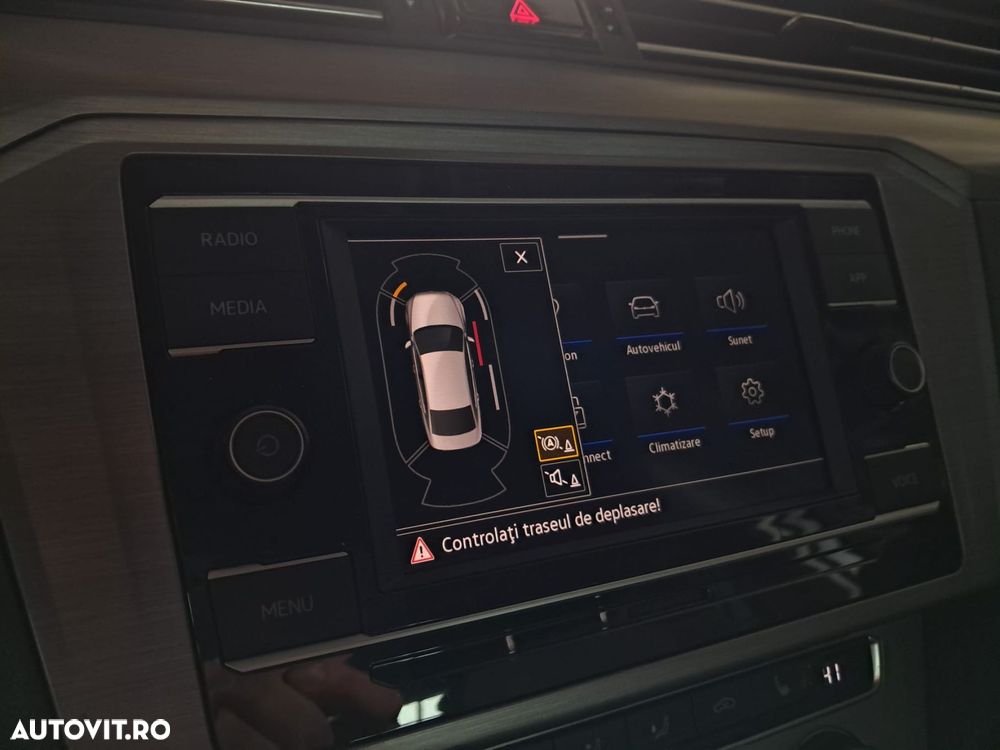 VOLKSWAGEN Passat 2020 — imagine 52