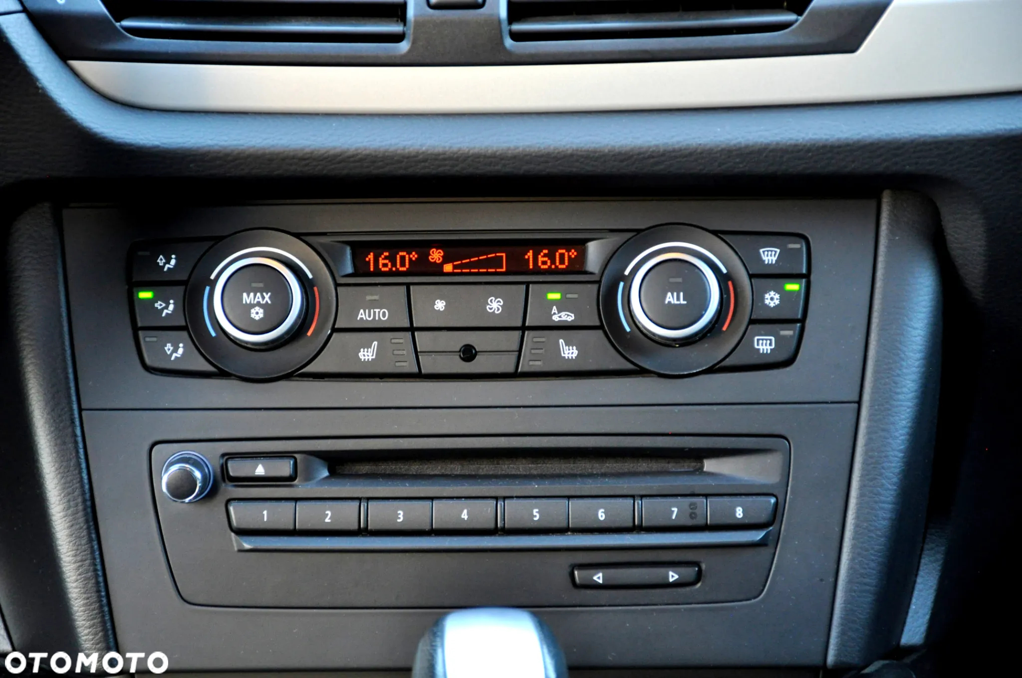 BMW X1 xDrive20d - 33