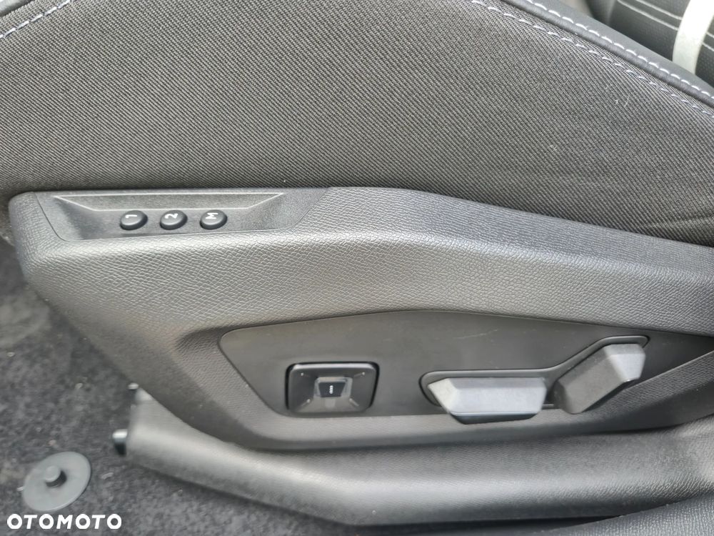 Opel Grandland X - 15