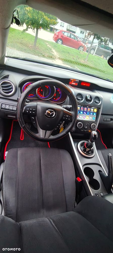Mazda CX-7 2.2 CD Exclusive + - 24