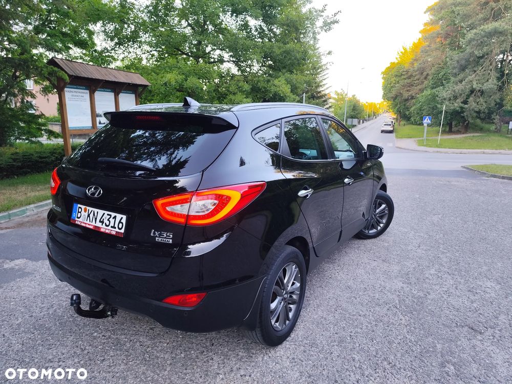 Hyundai ix35 1.7 CRDi 2WD blue Finale Gold - 4